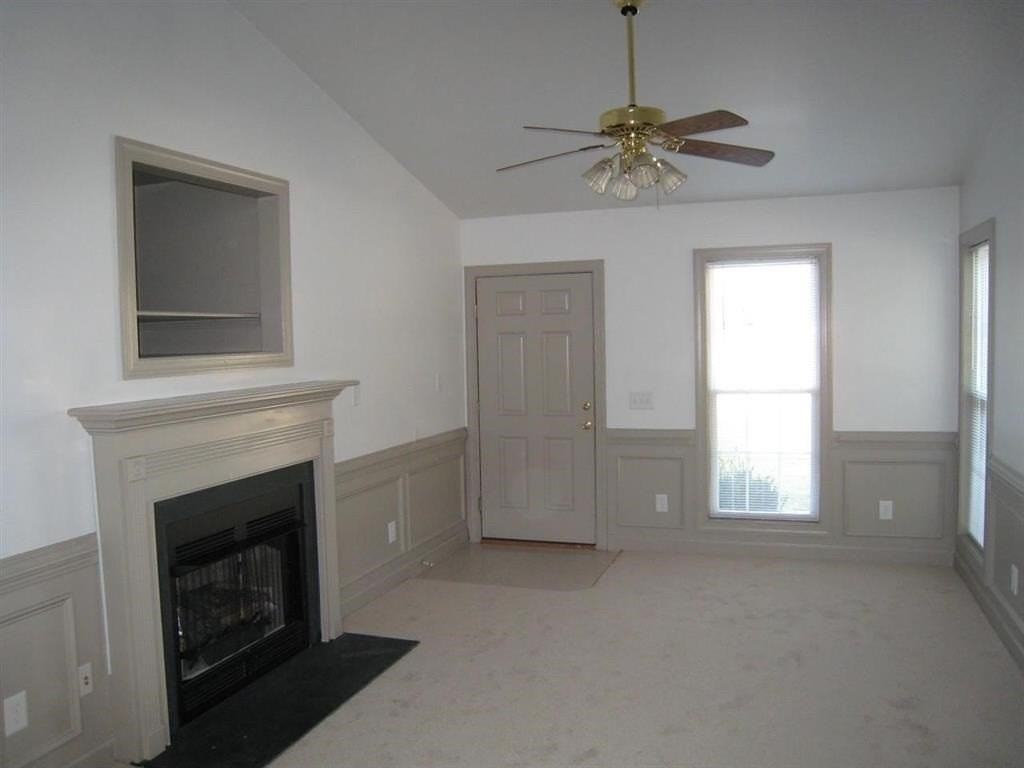 137 Starling Rd ## 1 - Photo 3 of 8