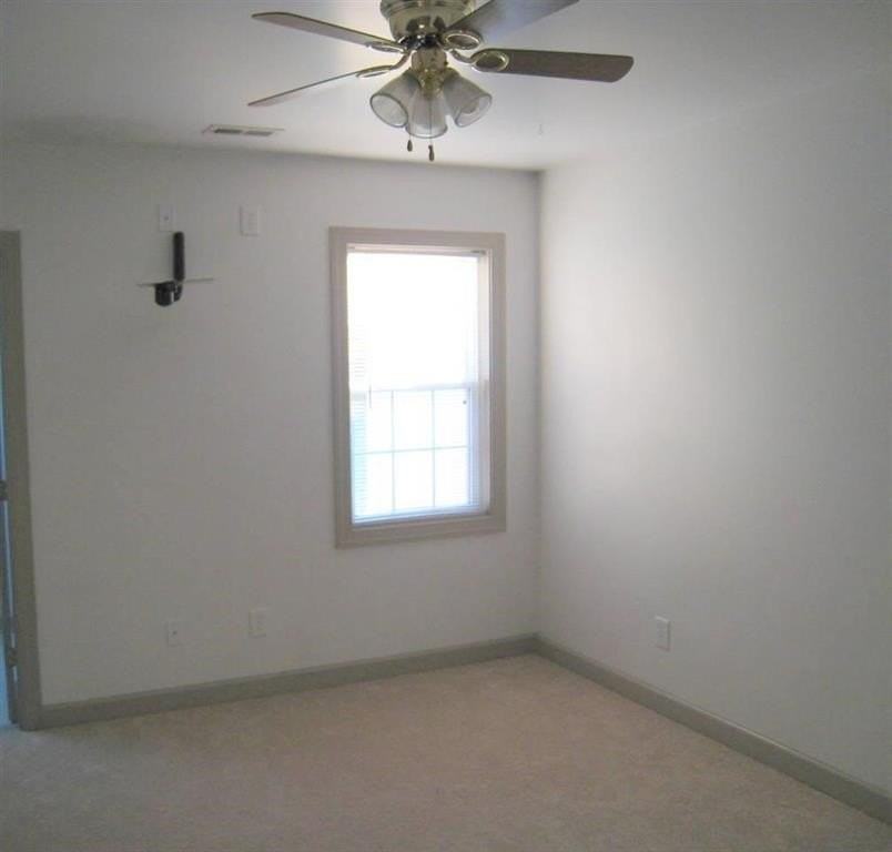 137 Starling Rd ## 1 - Photo 4 of 8