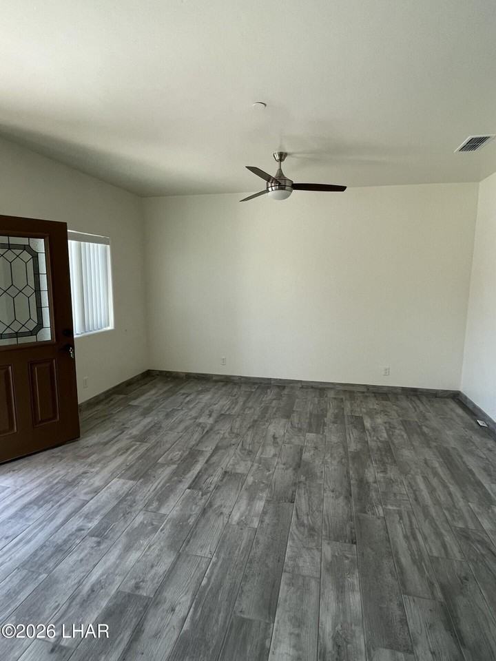 2520 Palo Verde Blvd S #D101 - Photo 6 of 9