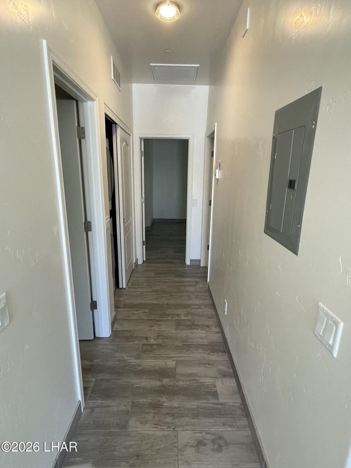 2520 Palo Verde Blvd S #D101 - Photo 7 of 9