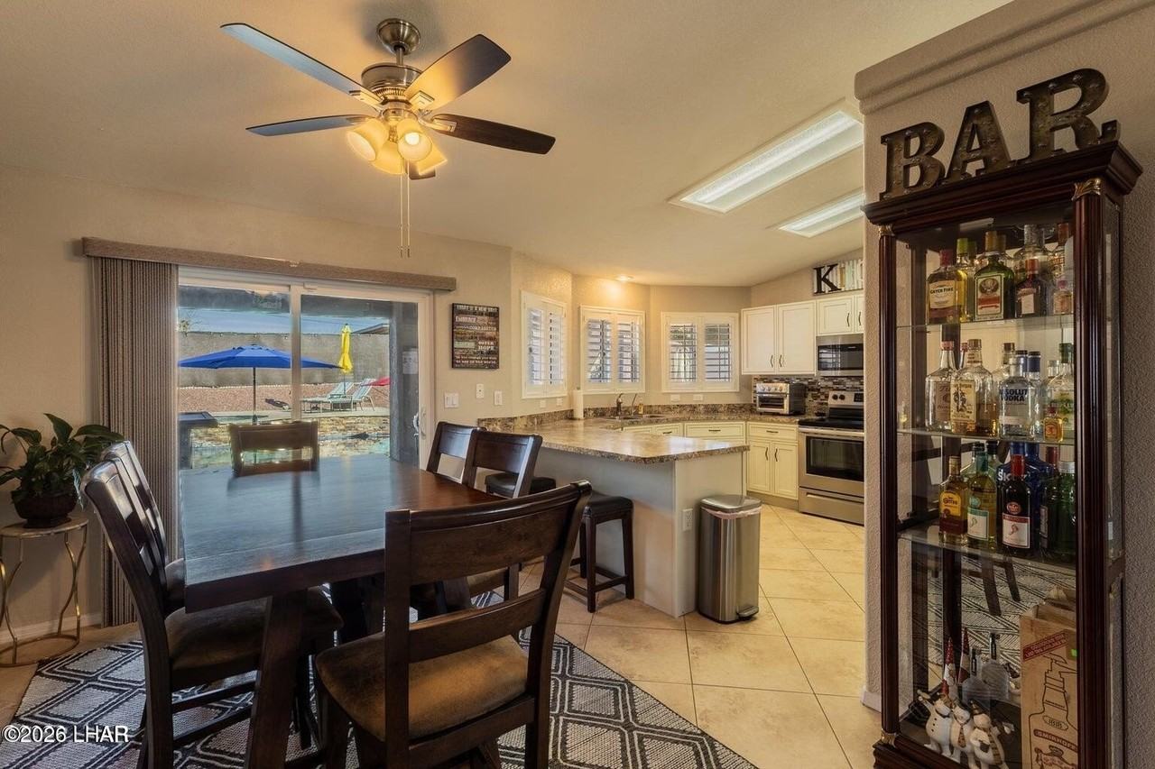3117 Chemehuevi Blvd - Photo 6 of 25