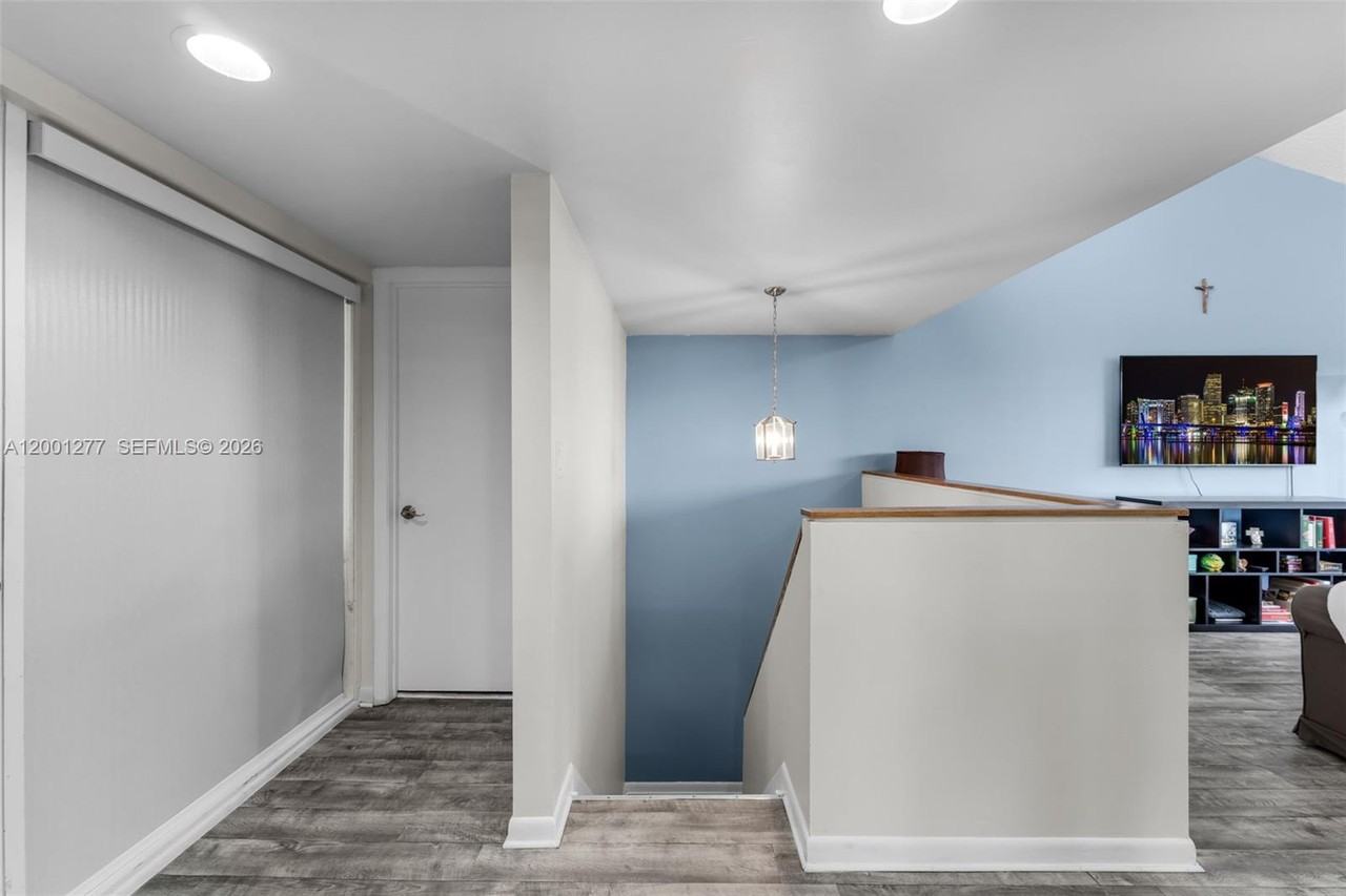 6701 Sw 116th Ct #406 - Photo 3 of 8