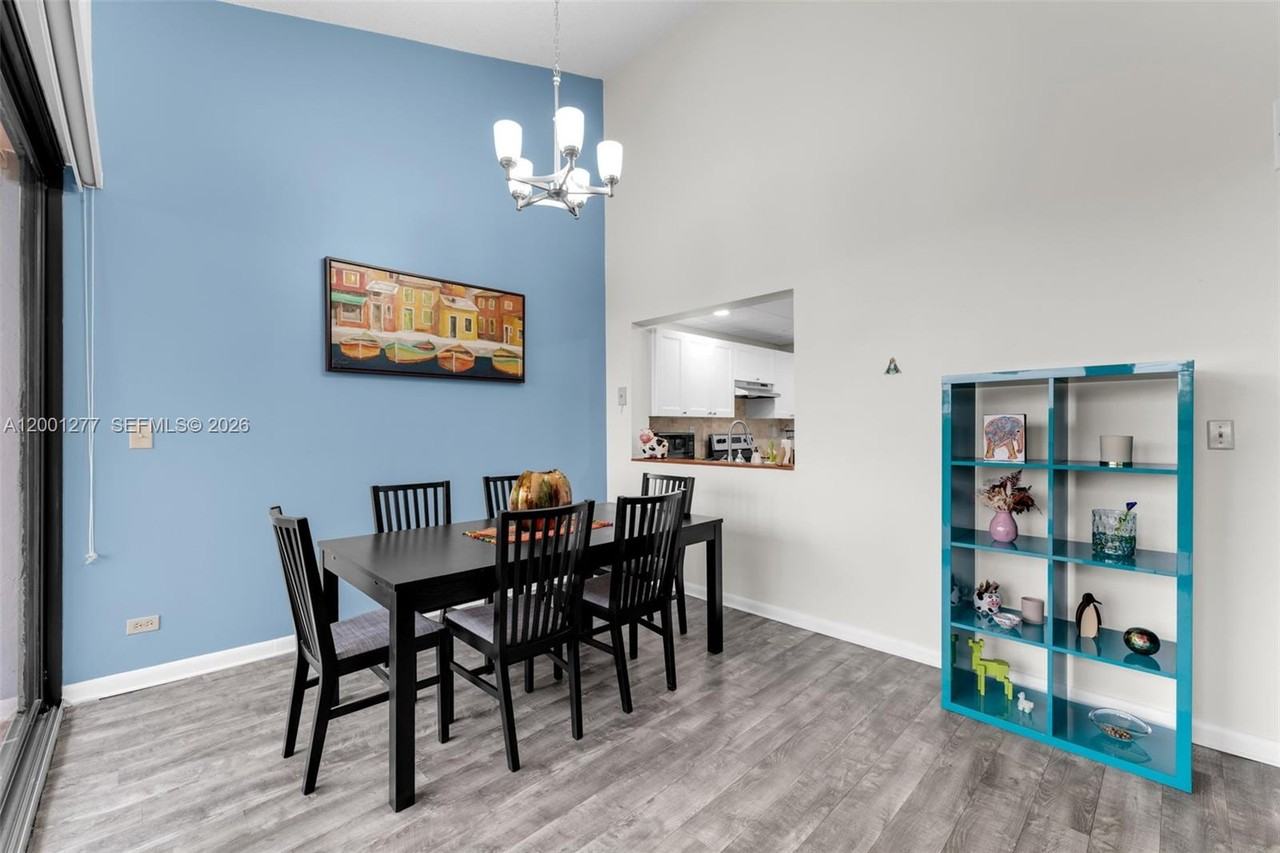 6701 Sw 116th Ct #406 - Photo 4 of 8