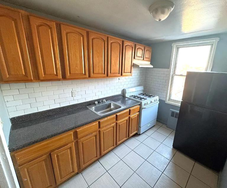 103 Chancellor Ave #A57