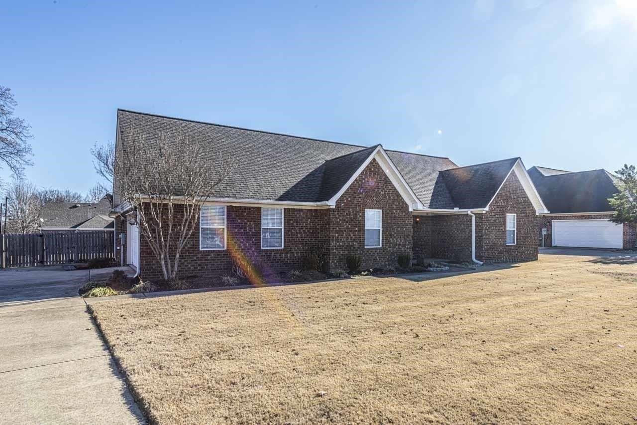 443 Beverly Dr