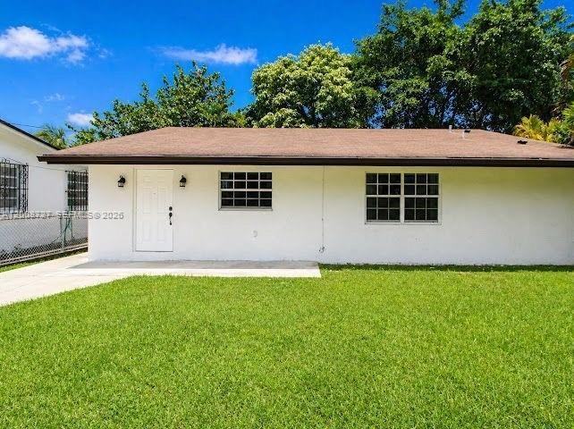 2831 Sw 21st St - Photo 2 of 8