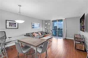 S Bayshore Dr - Photo 5 of 8