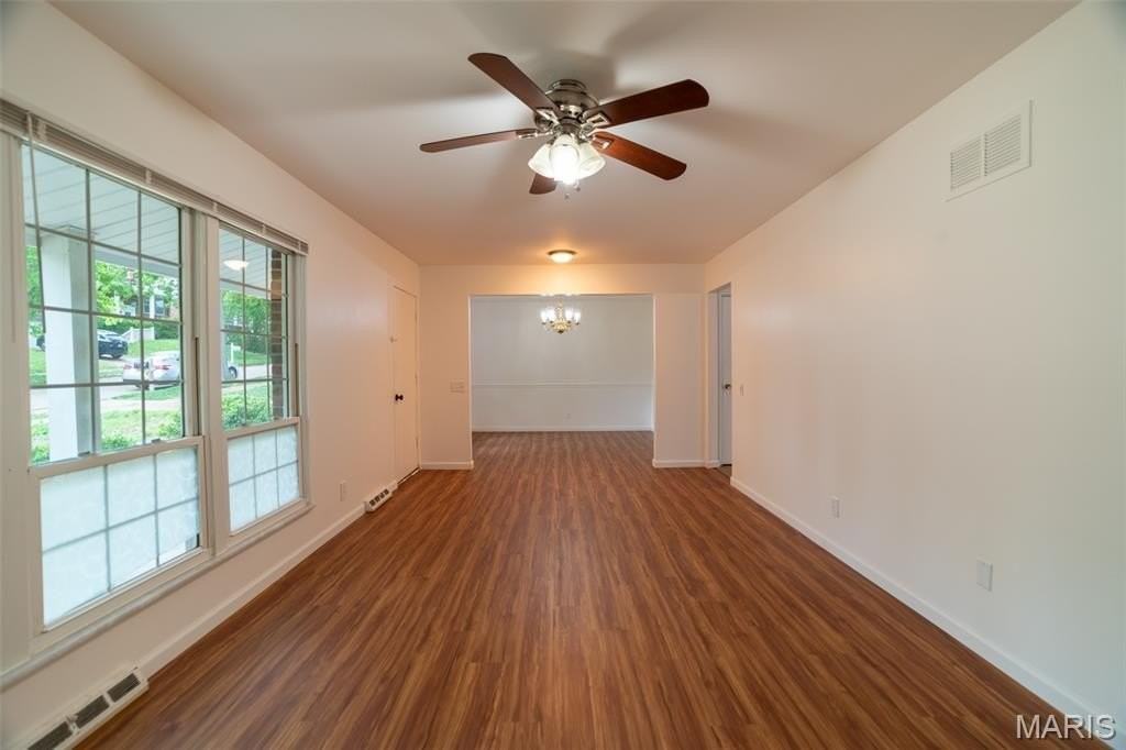 1226 Wissmann Dr - Photo 6 of 20