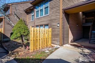 133 Oakmont Ct - Photo 1 of 1