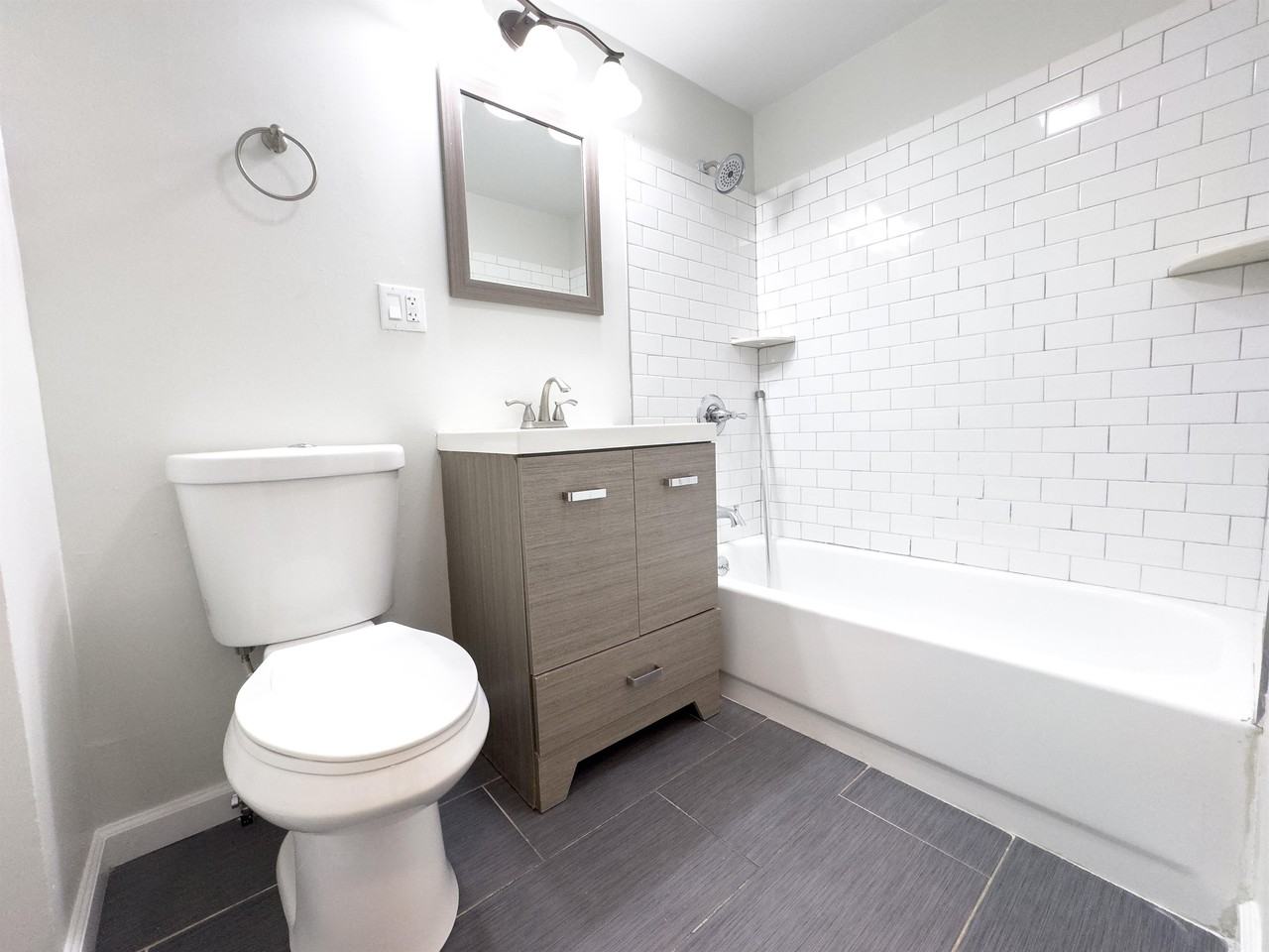 428 Liberty St #428-2C - Photo 6 of 8