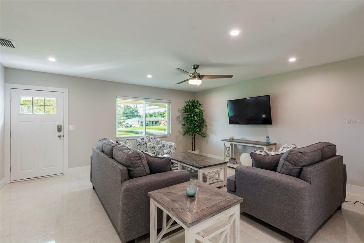 3005 Chase Cir - Photo 6 of 22