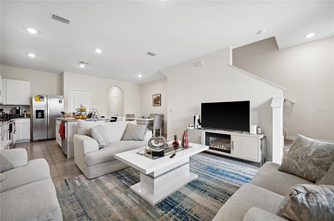 8924 Milestone Dr - Photo 5 of 22