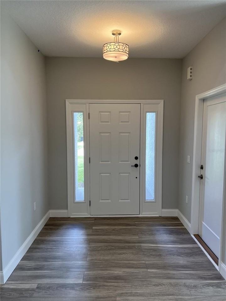 45 Wellham Ln - Photo 2 of 28