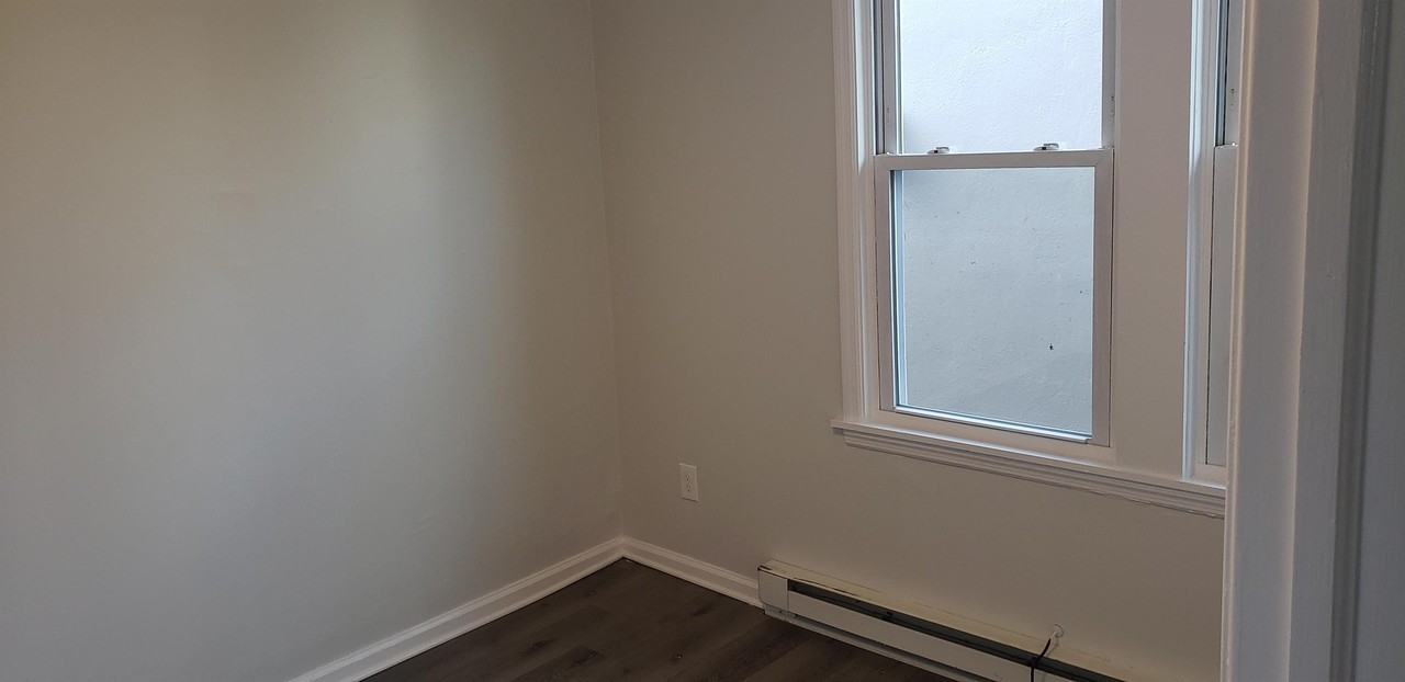 430 Liberty St #430-2G - Photo 6 of 10