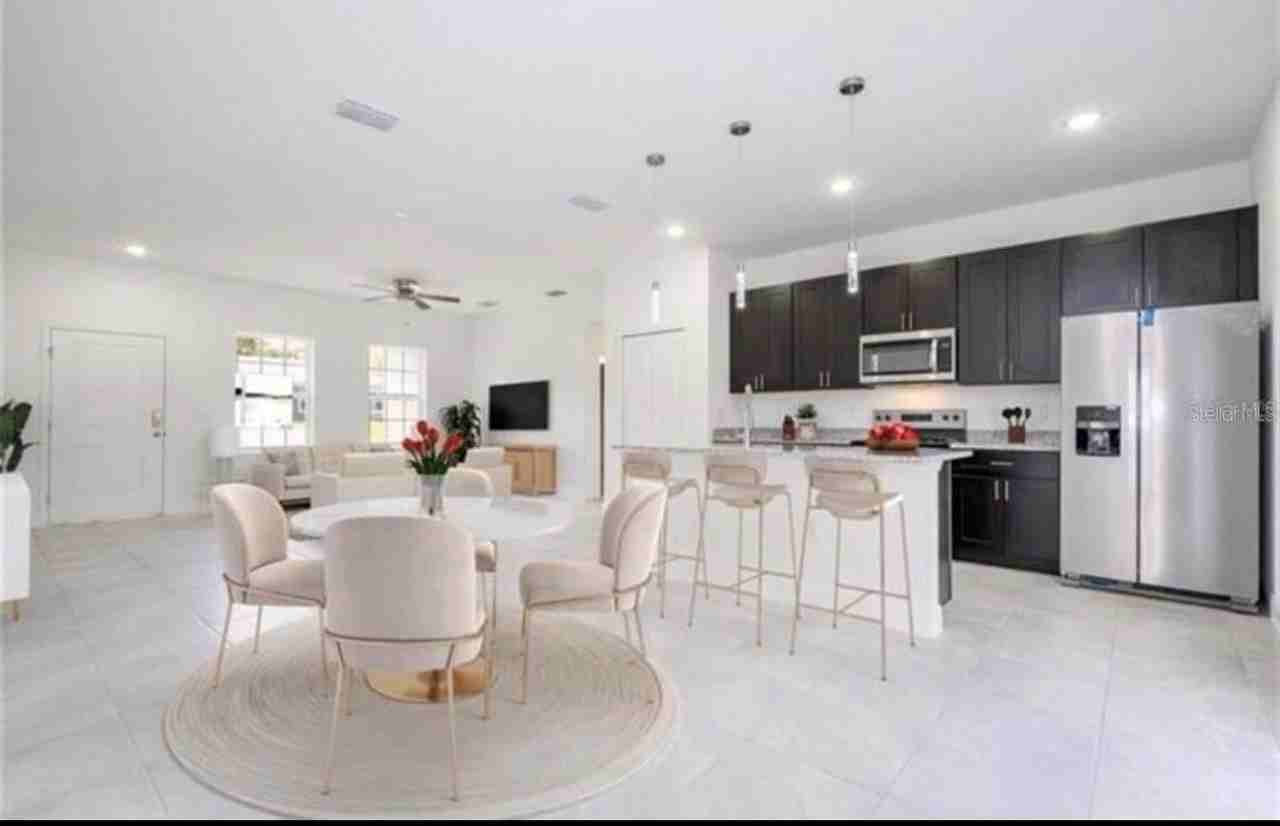 2601 Sw 175th Loop - Photo 2 of 26