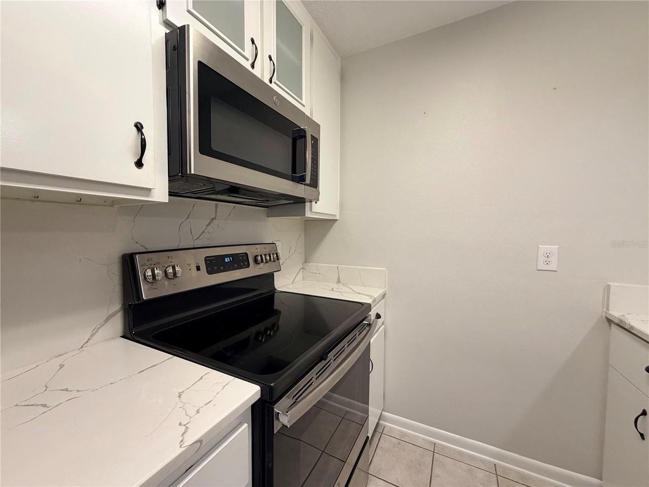 900 Avenue Z Se #C2 - Photo 7 of 17