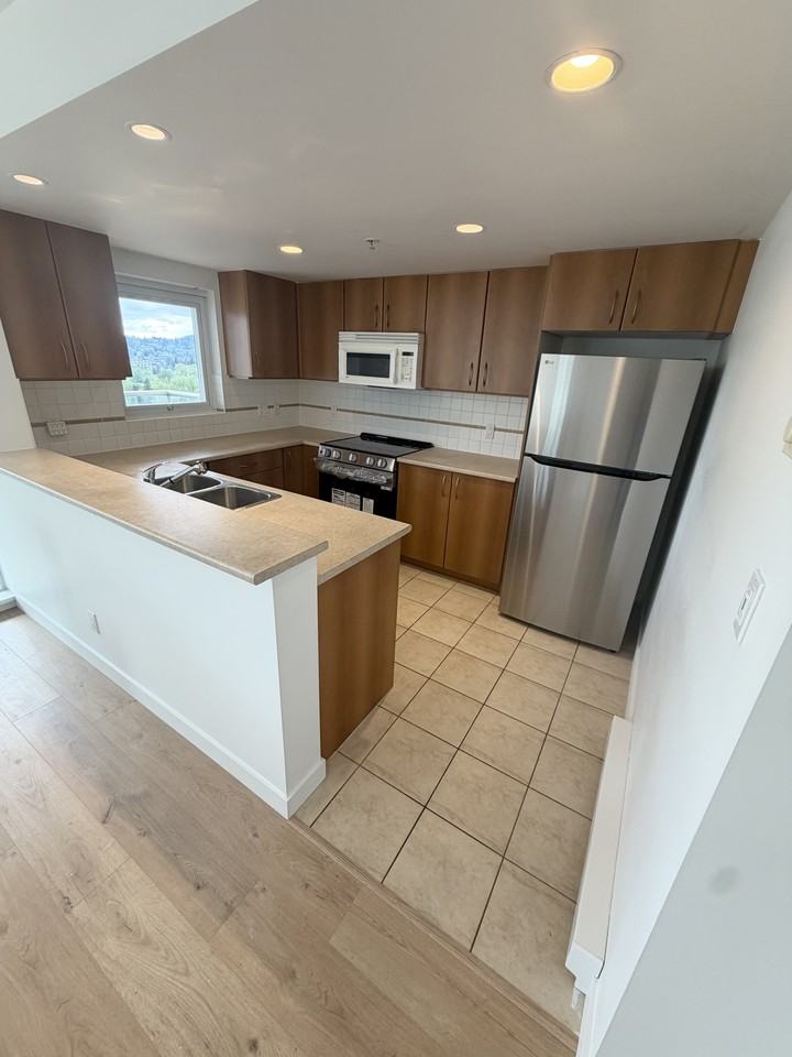 235 Guildford Way #1603 - Photo 5 of 10