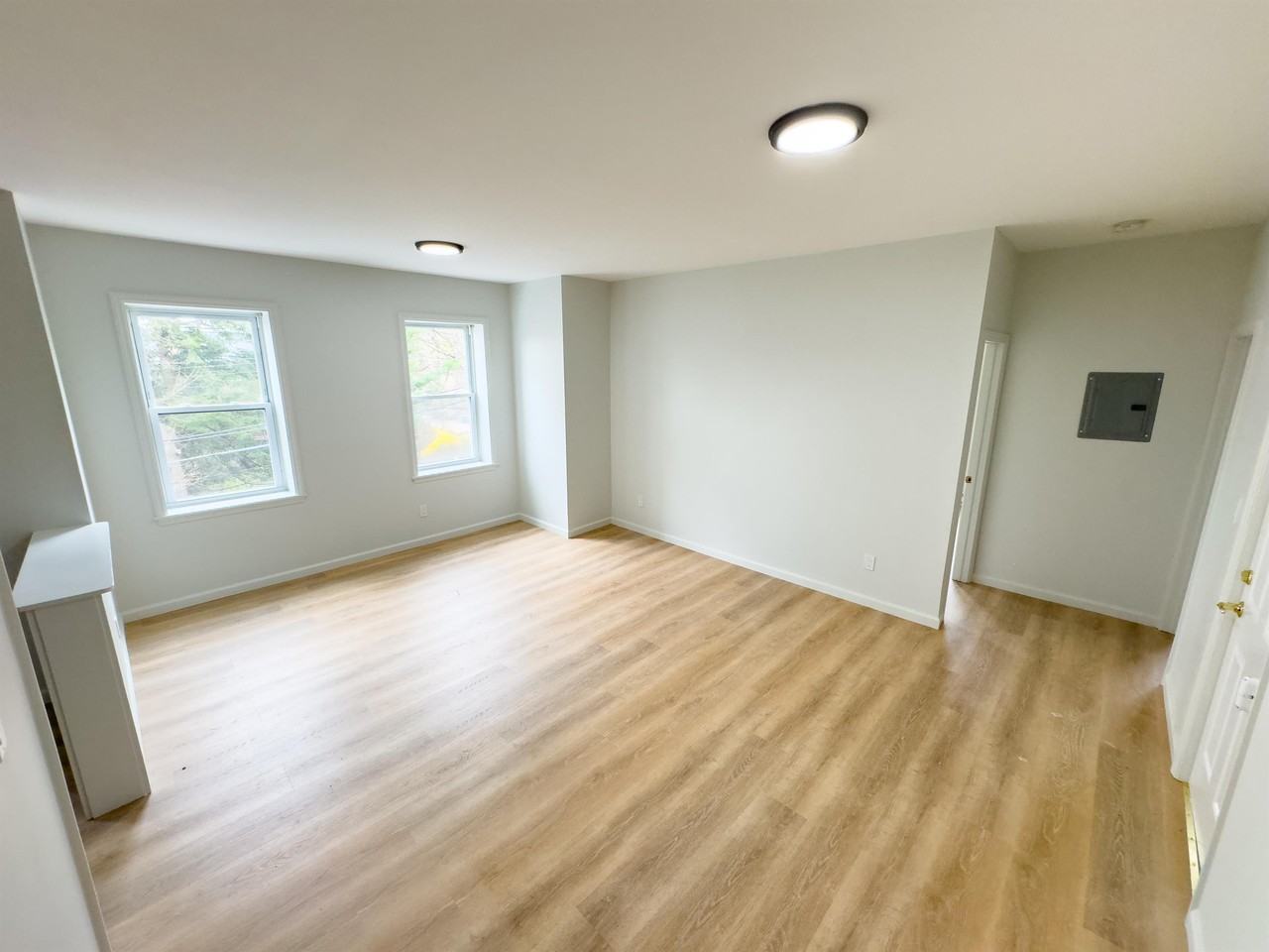 428 Liberty St #428-2B - Photo 4 of 9