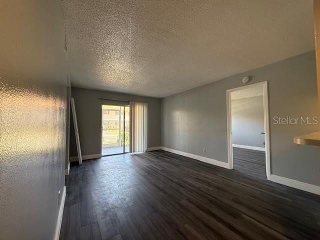 1656 Sunny Brook Ln Ne #L102 - Photo 4 of 14