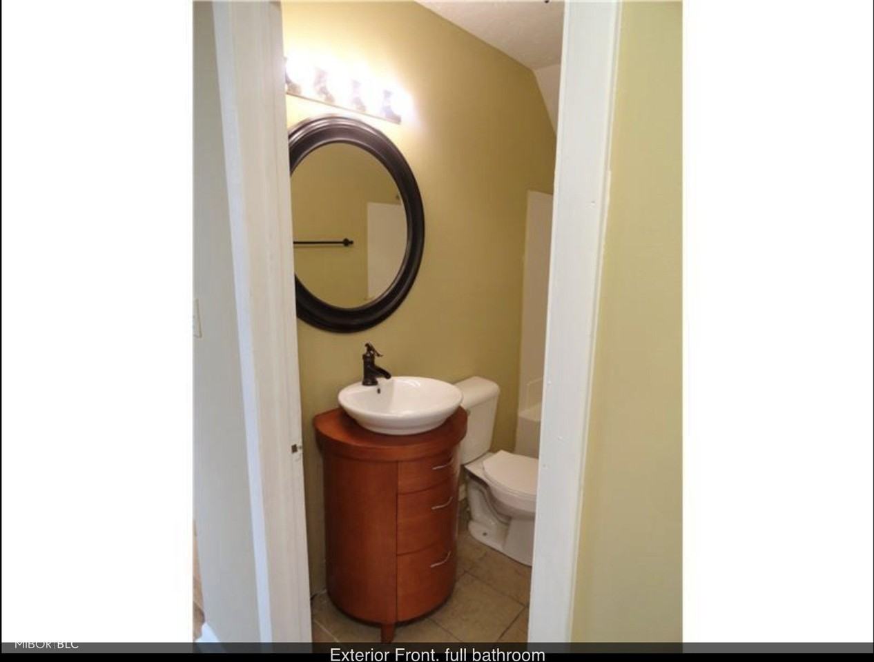 1839 N Talbott St Unit B - Photo 5 of 5