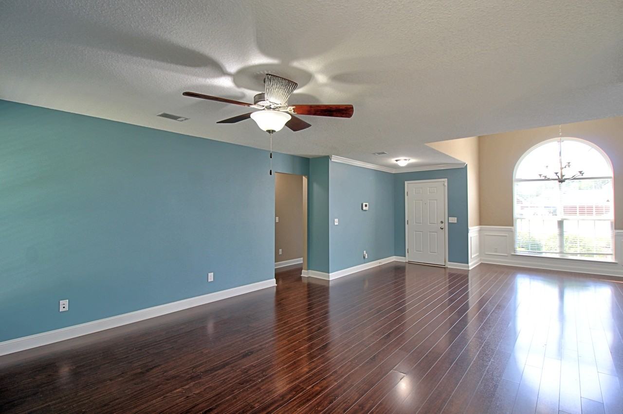 720 Highgrove Ct #1 - Photo 5 of 30
