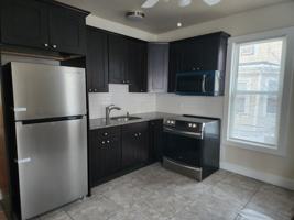 featured image of 157 N Clinton St #B