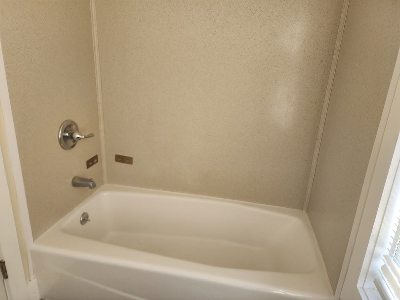 157 N Clinton St #B - Photo 6 of 14