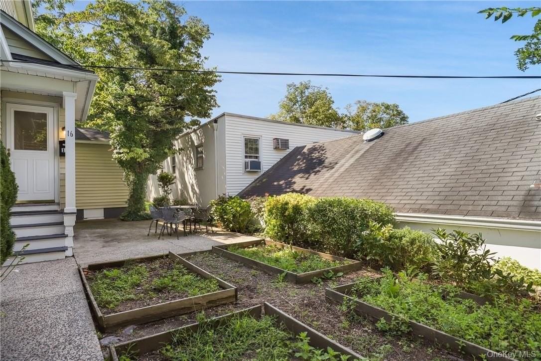 16 Terrace Pl - Photo 2 of 15