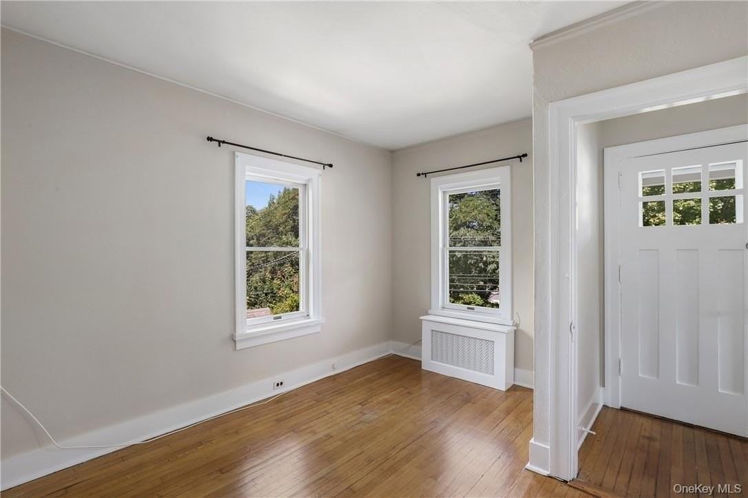 16 Terrace Pl - Photo 3 of 15