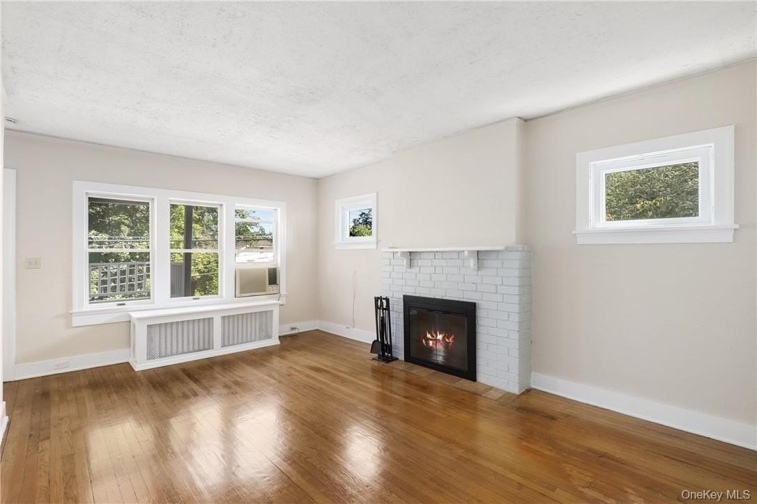 16 Terrace Pl - Photo 4 of 15