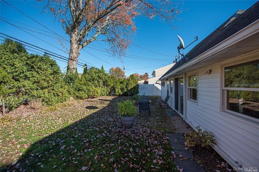 37 Winter Ln - Photo 2 of 21