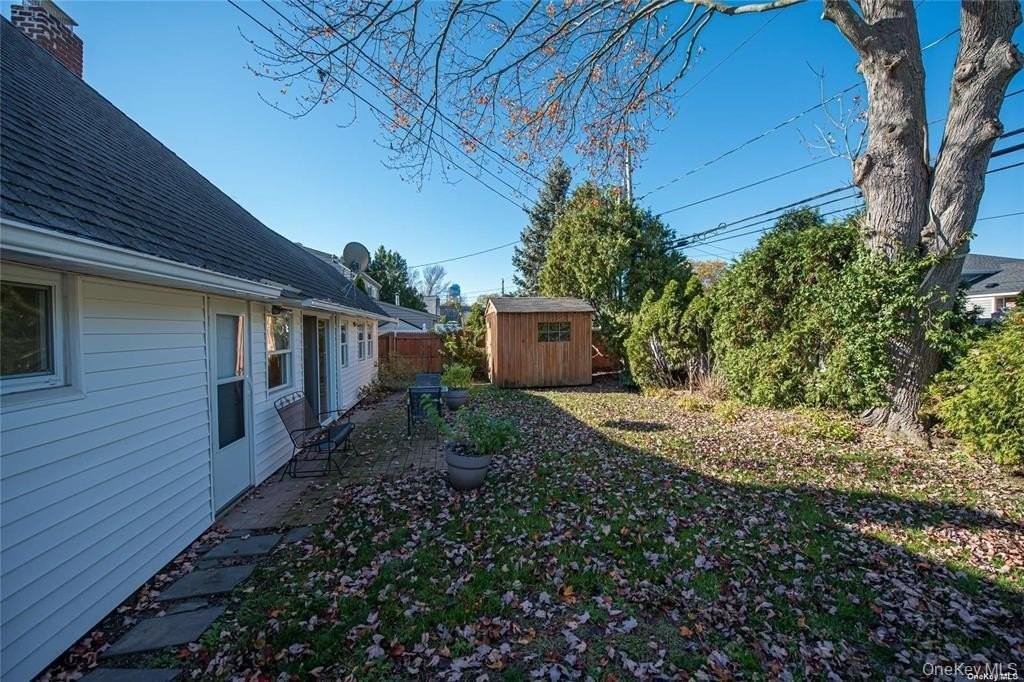 37 Winter Ln - Photo 3 of 21