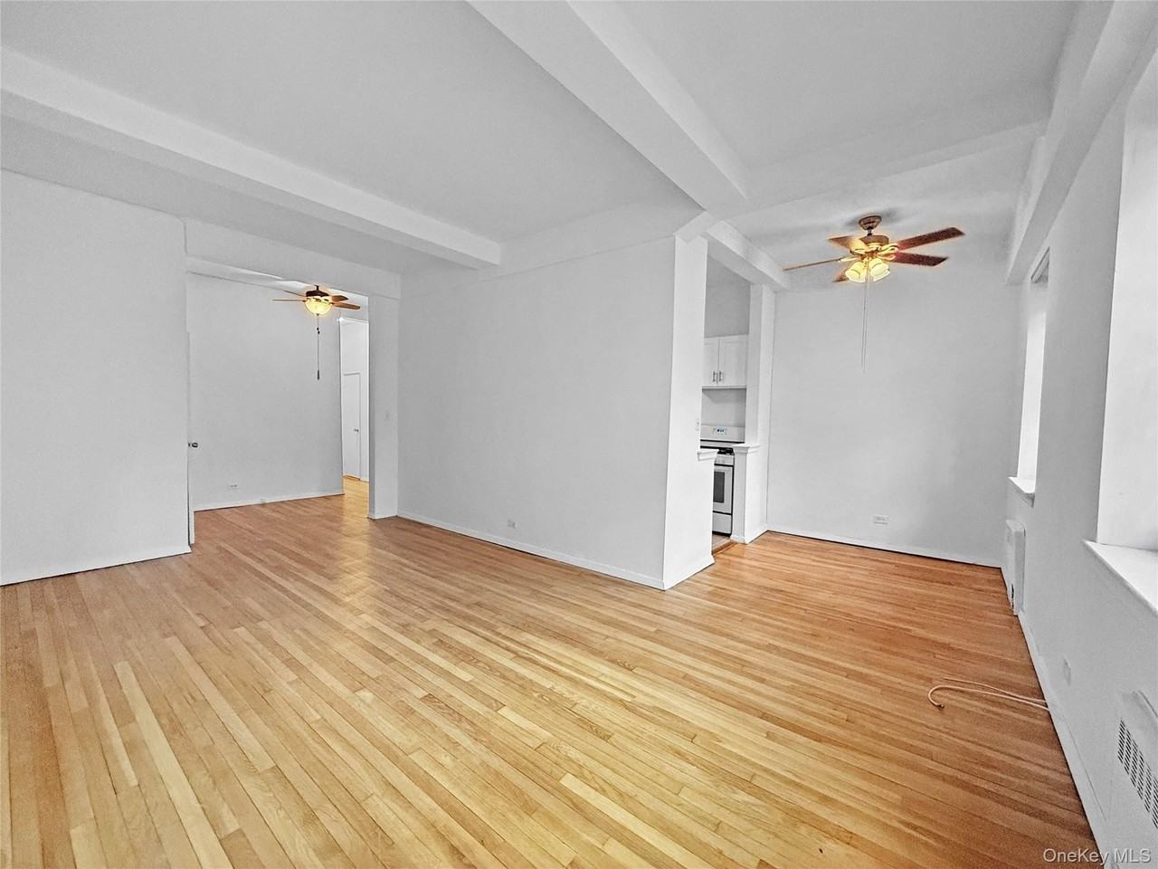 3616 Henry Hudson Pkwy #1FN - Photo 7 of 24