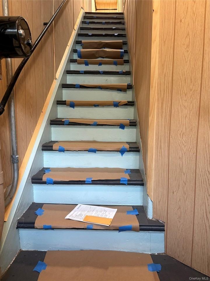 108 Main St #2 - Photo 5 of 13