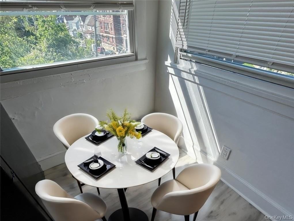 72 Soundview St #2 - Photo 7 of 19