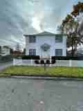 944 Union St #B - Photo 1 of 1