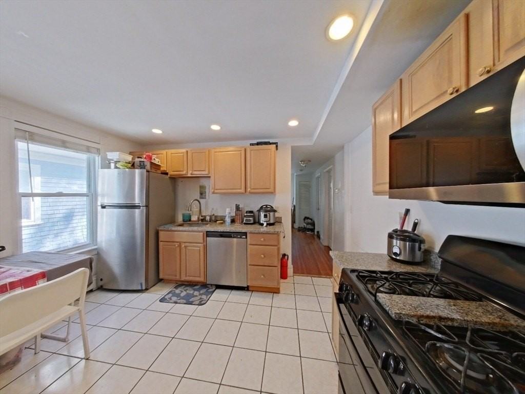 29 Brackett St #29