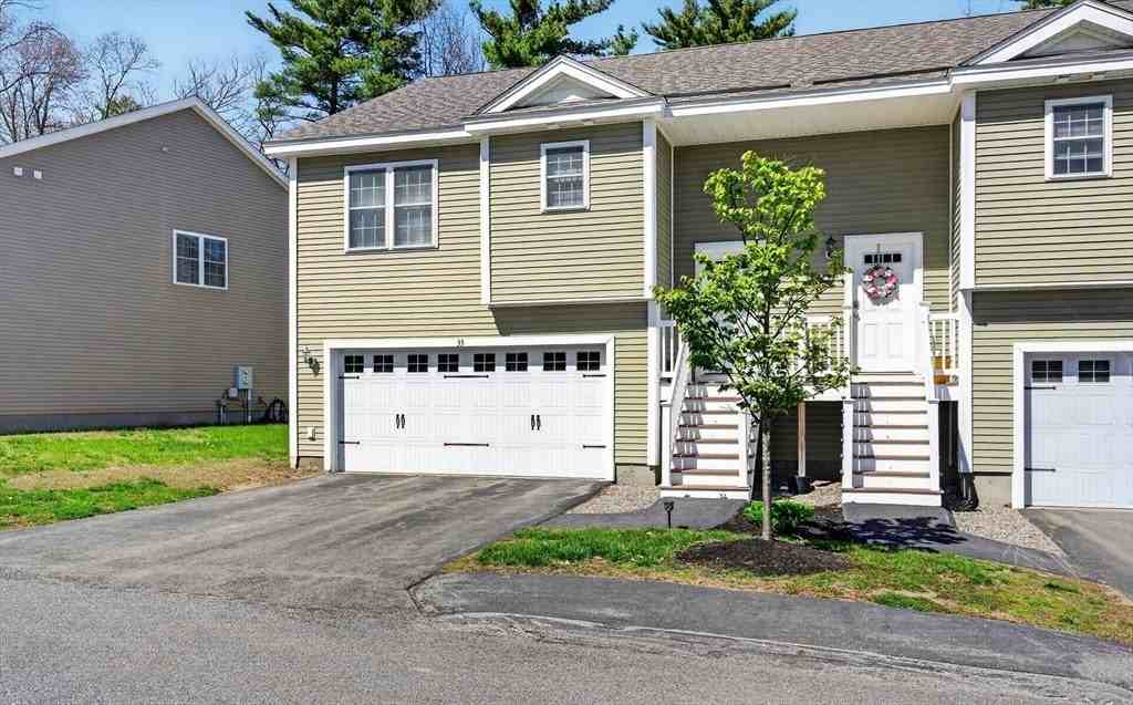 33 Caffoni Dr #33 - Photo 2 of 27