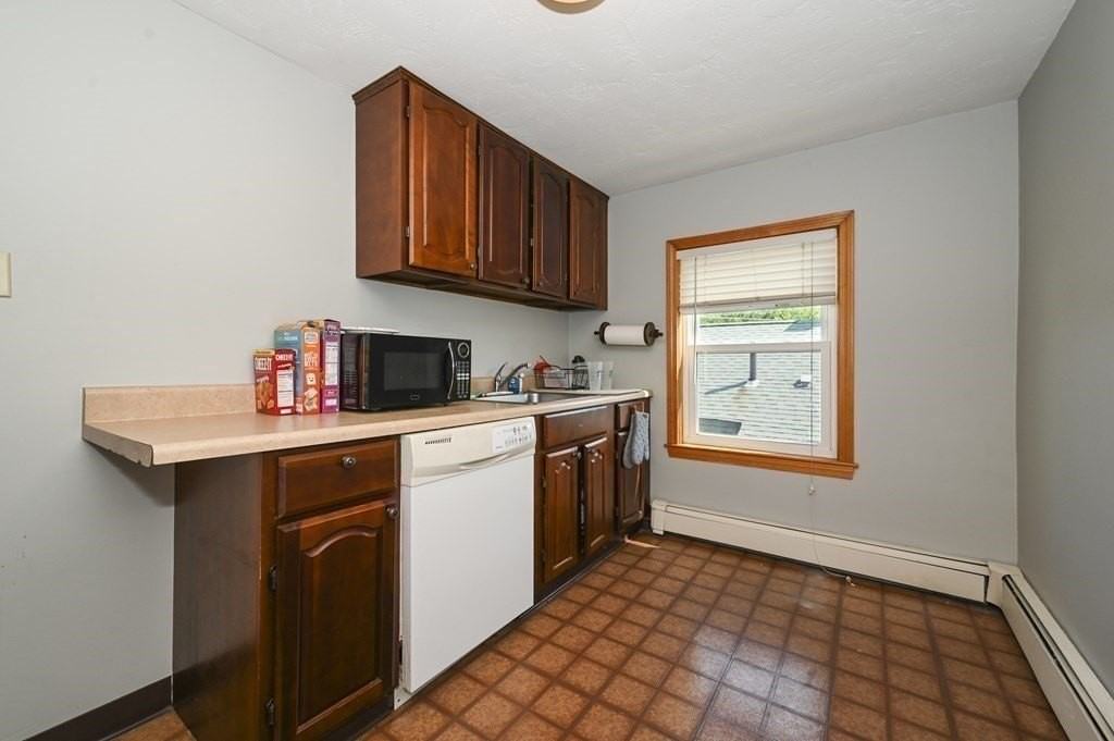 195 Billings Rd #3 - Photo 4 of 11