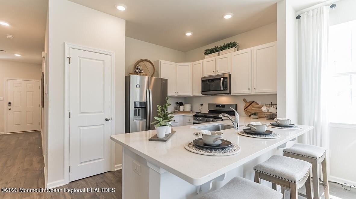 54 Peregrine Way - Photo 7 of 26