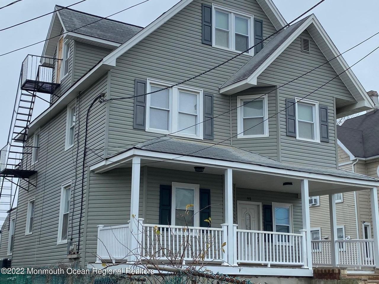 95 Cooper Ave #1