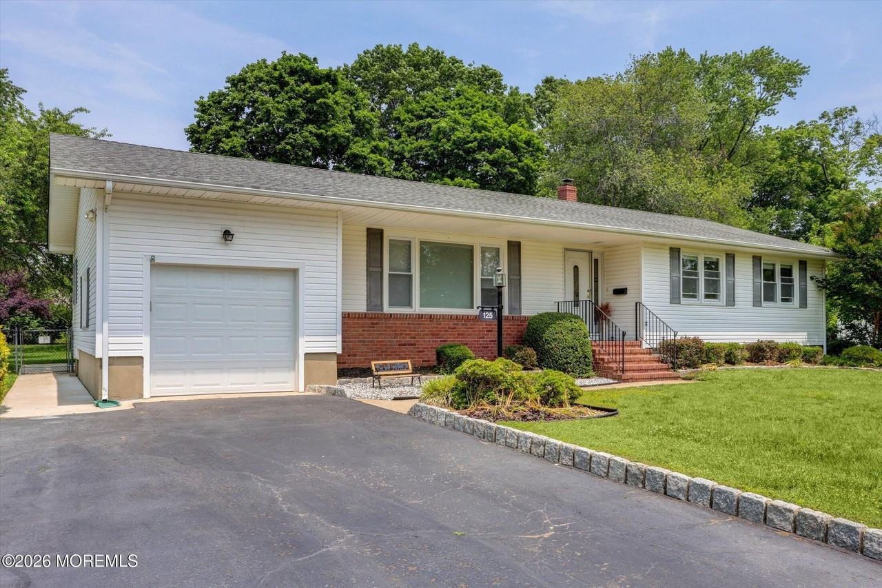 125 Beechwood Ave - Photo 3 of 39