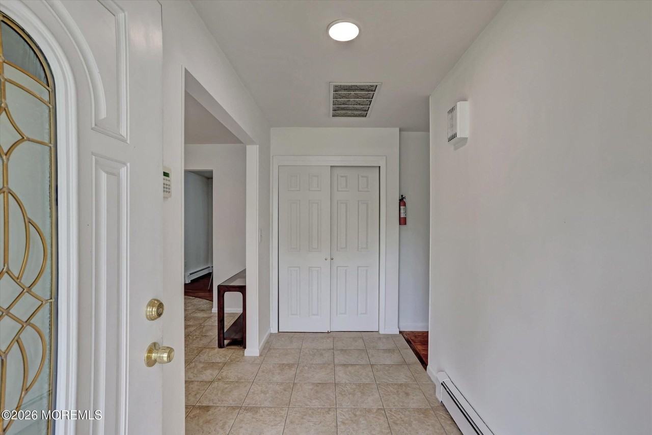 125 Beechwood Ave - Photo 6 of 39