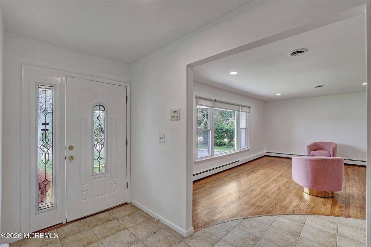 125 Beechwood Ave - Photo 7 of 39