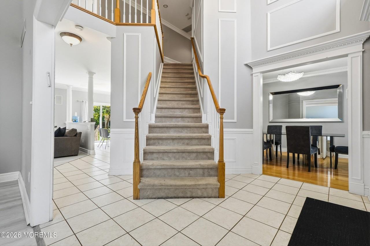 58 Georgetown Rd - Photo 4 of 18