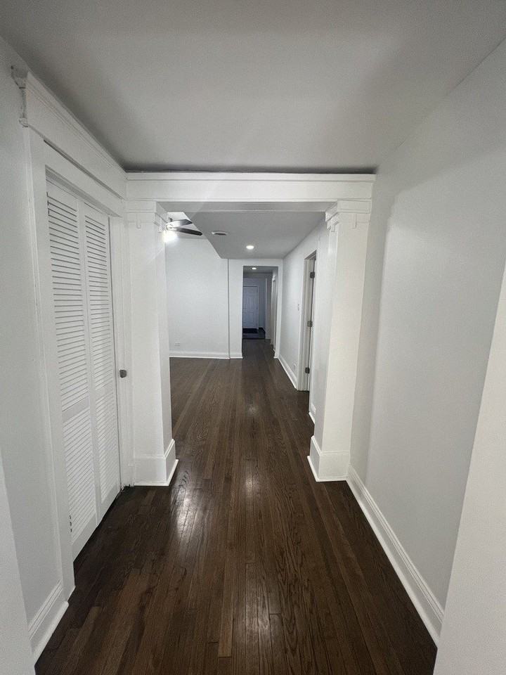 6151 S Langley Ave #1 - Photo 3 of 9