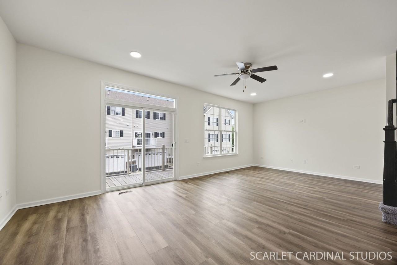 169 Lakeshore Dr - Photo 5 of 33