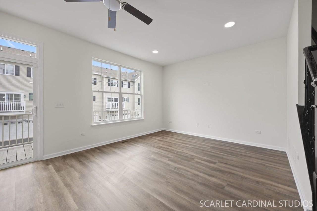 169 Lakeshore Dr - Photo 7 of 33