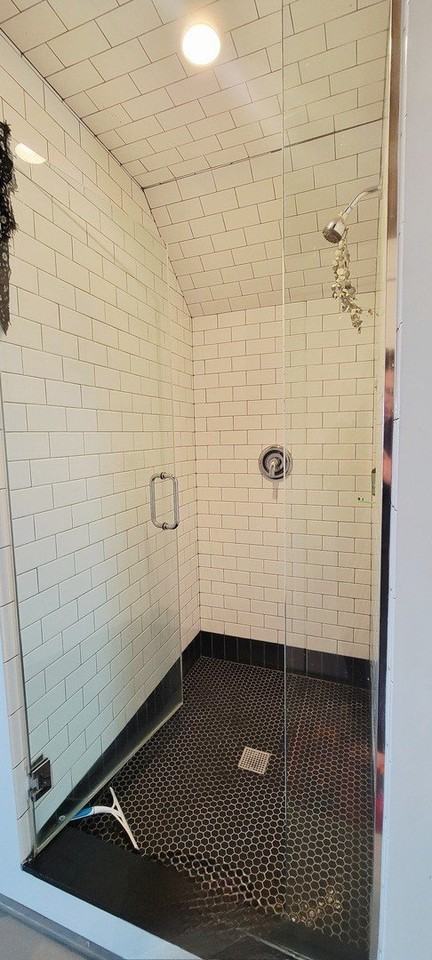 3213 S Lituanica Ave #4F - Photo 6 of 19