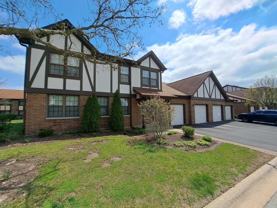 216 Stoneybrook Ln #2C - Photo 1 of 1